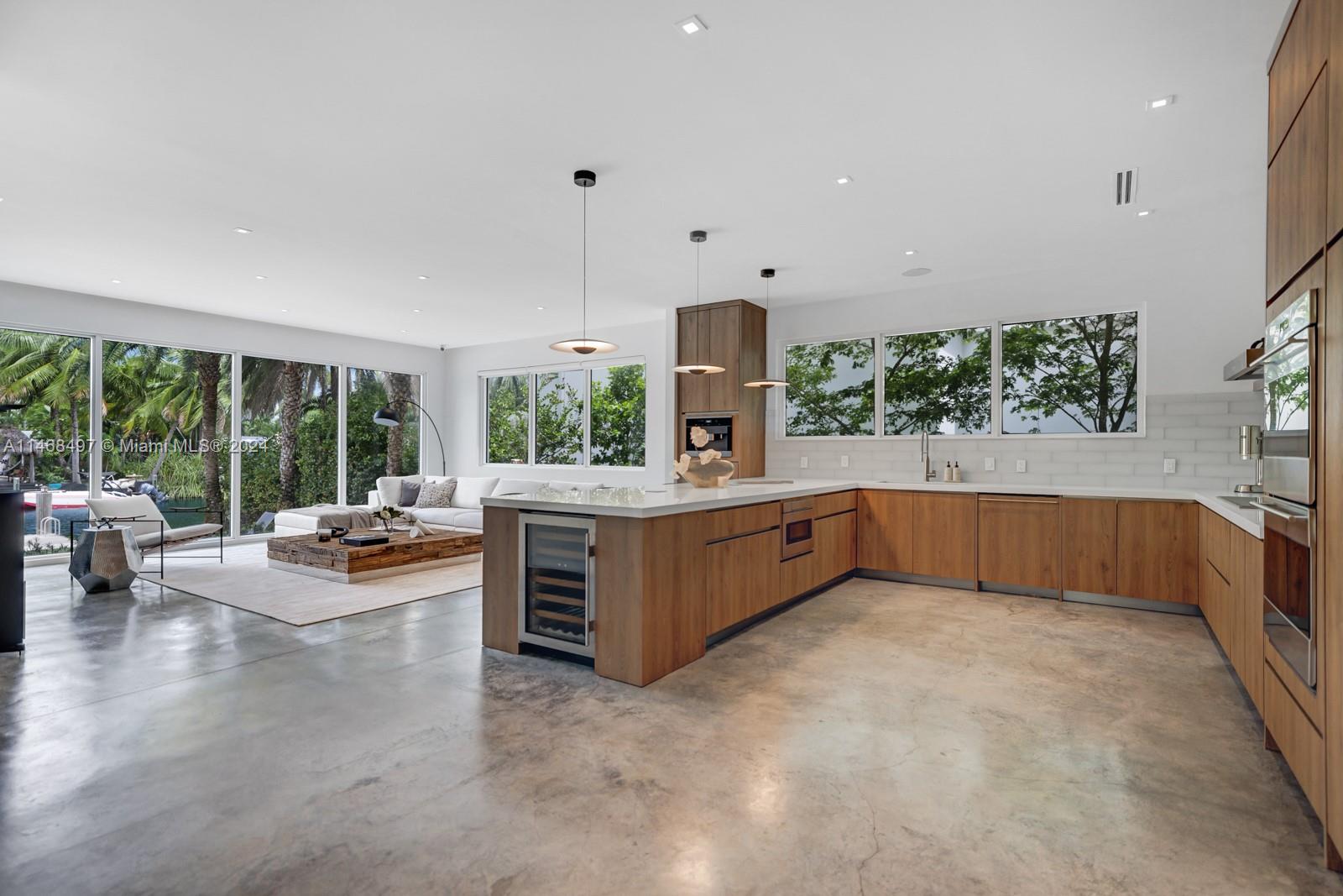 BELLE MEADE REV PL - Residential