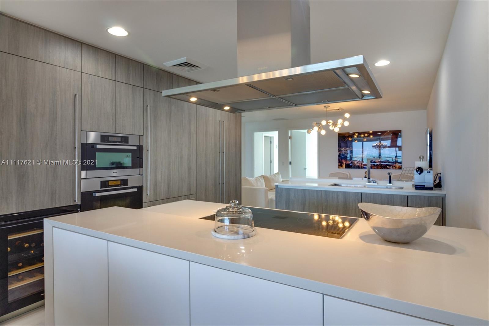 OCEANA KEY BISCAYNE CONDO - Residential