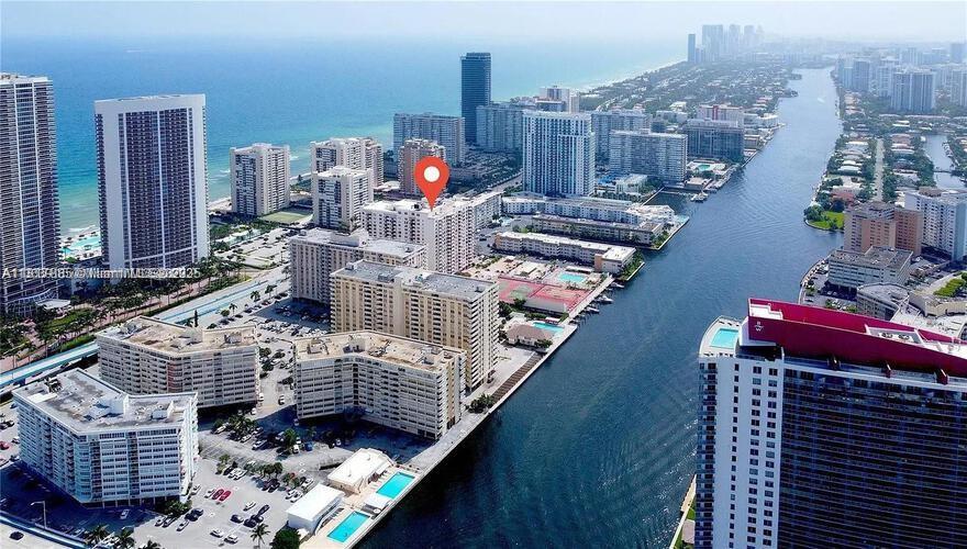 Discover a spacious 1-bed, 2-bath, 1,300 sq ft beachfront oasis at Prince George in Hallandale Beach!
This condo is move-in ready yet offers optional updates—choose your style! The open layout invites modern touches, or bring your vintage flair.
Highlights include:
• Oversized living areas with natural light
• Two full baths—rare in a 1-bed
• Direct beach & city park access across the street
• Resort-style amenities: pool, tennis, gym, sauna, onboard management and lobby security 24-7.
Whether you're an investor looking for rental income or a homebuyer wanting coastal living for less, this is your beachfront dream with room to grow.