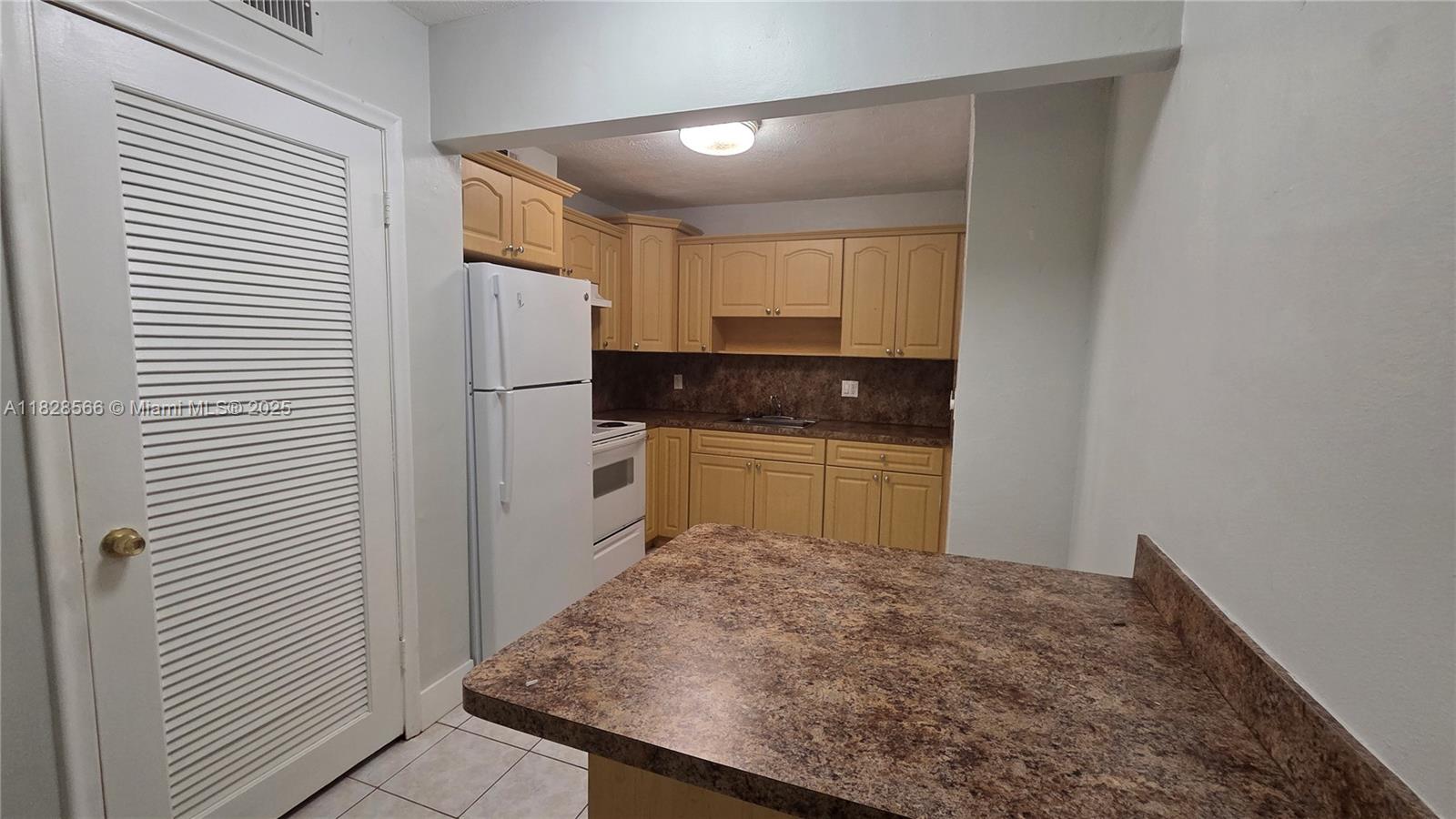 MARLBORO ESTATES CONDO - Residential Lease