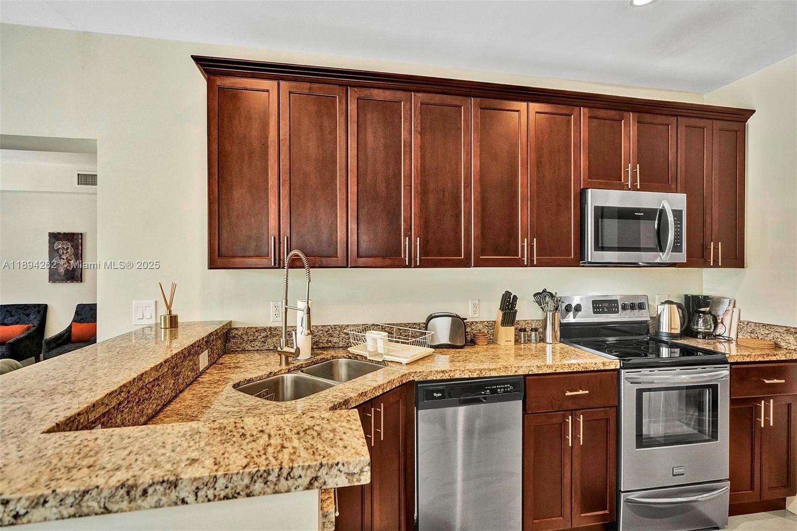 GRANDVIEW PARK - Residential Lease