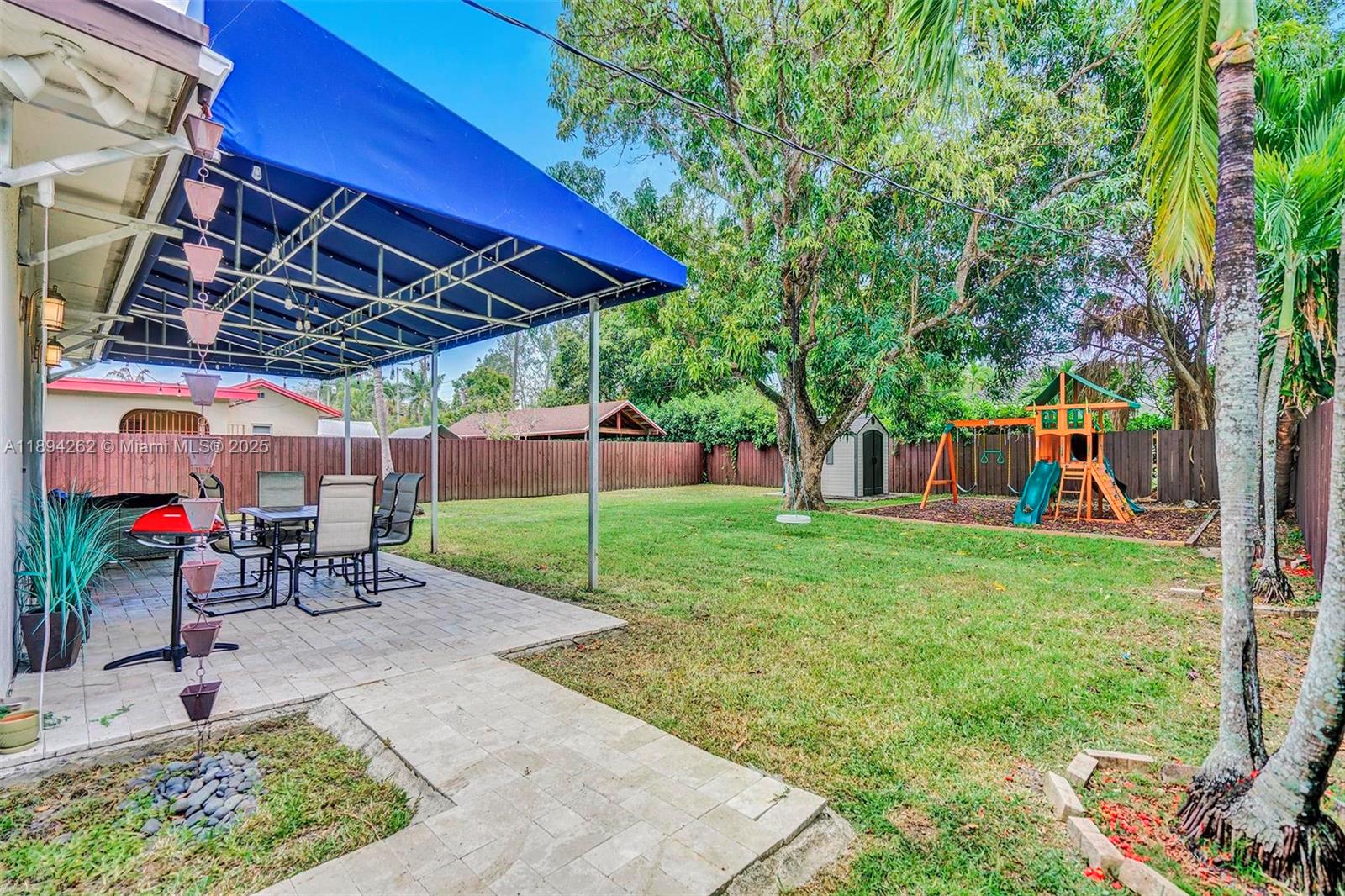 GRANDVIEW PARK - Residential Lease