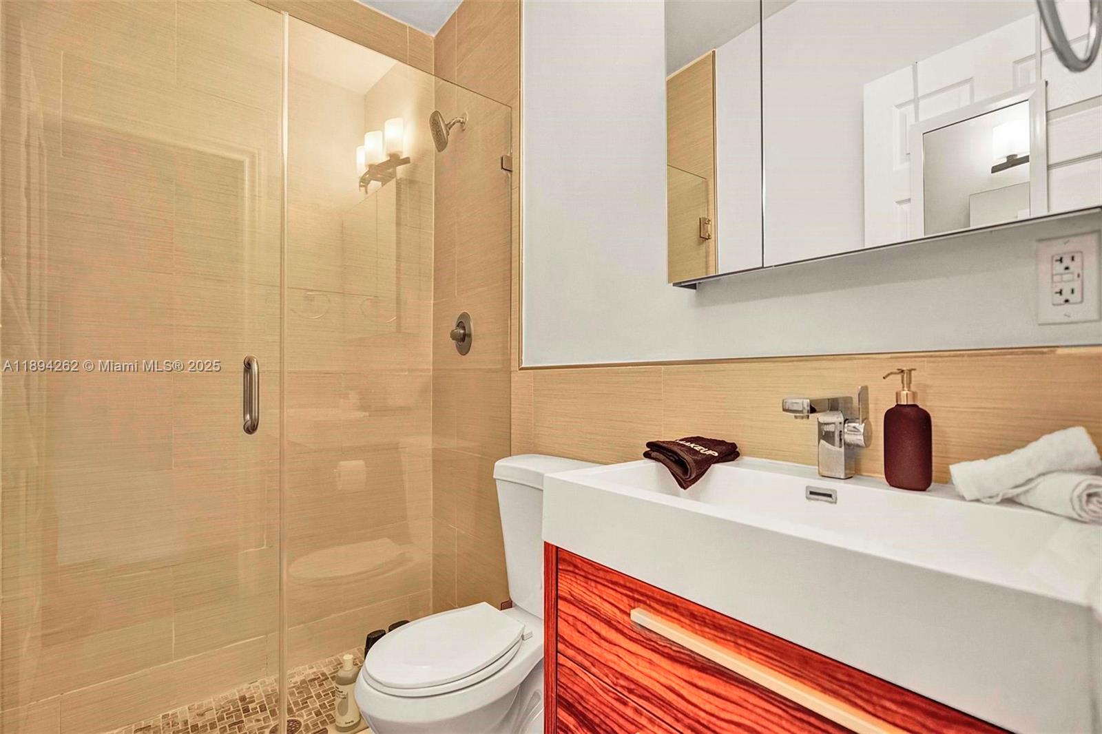 GRANDVIEW PARK - Residential Lease