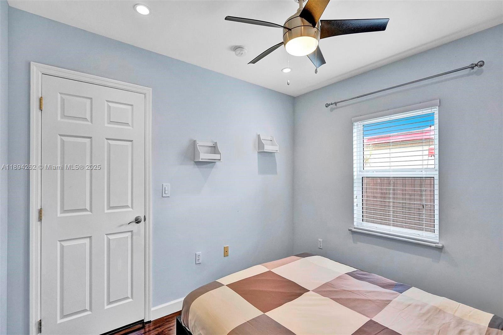 GRANDVIEW PARK - Residential Lease