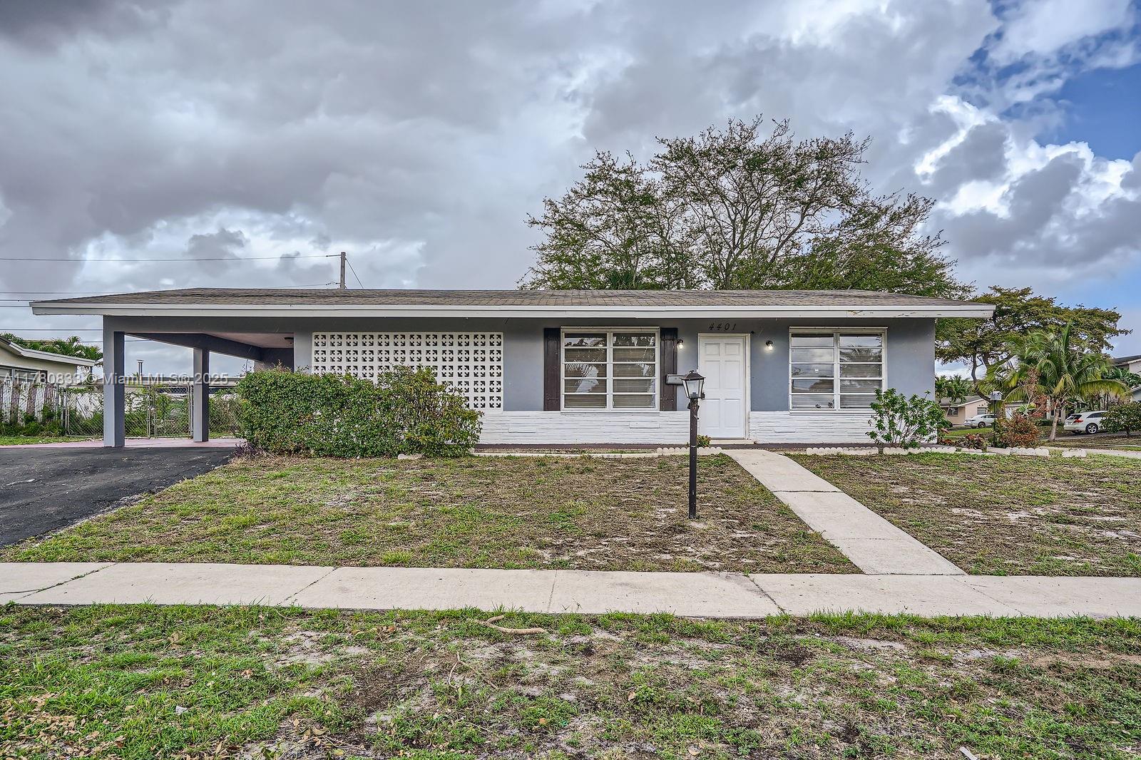 4401 NW 6th Ct, Coconut Creek, FL, 33066/$516,000 1 4401 NW 6th Ct
