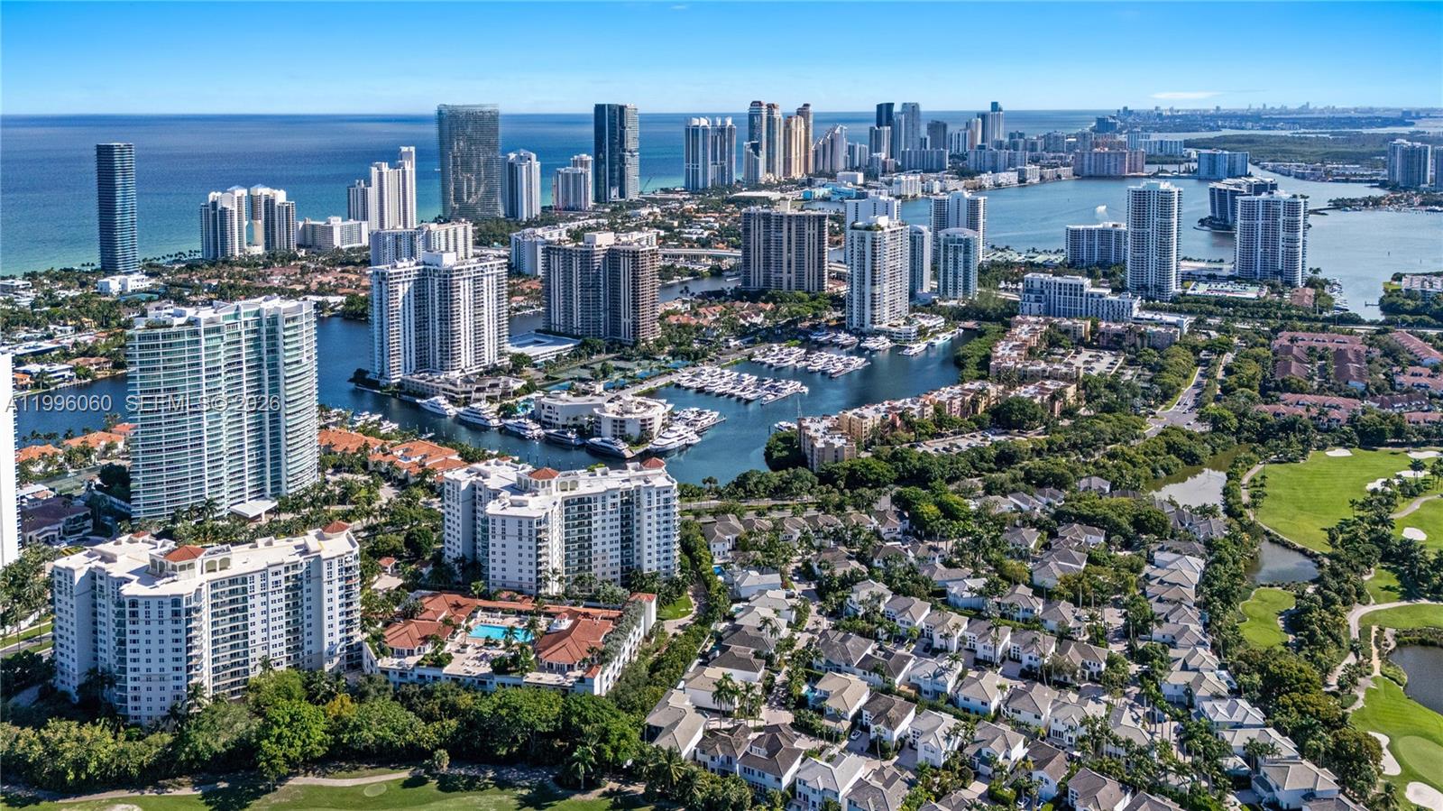 AVENTURA ESTATES - Residential