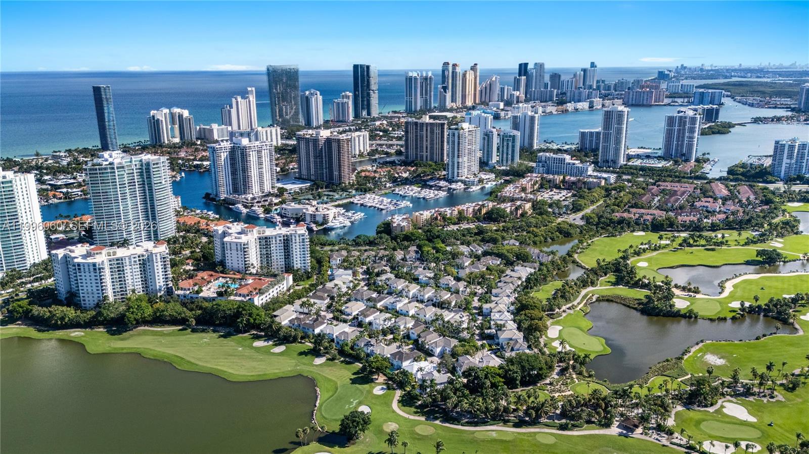 AVENTURA ESTATES - Residential