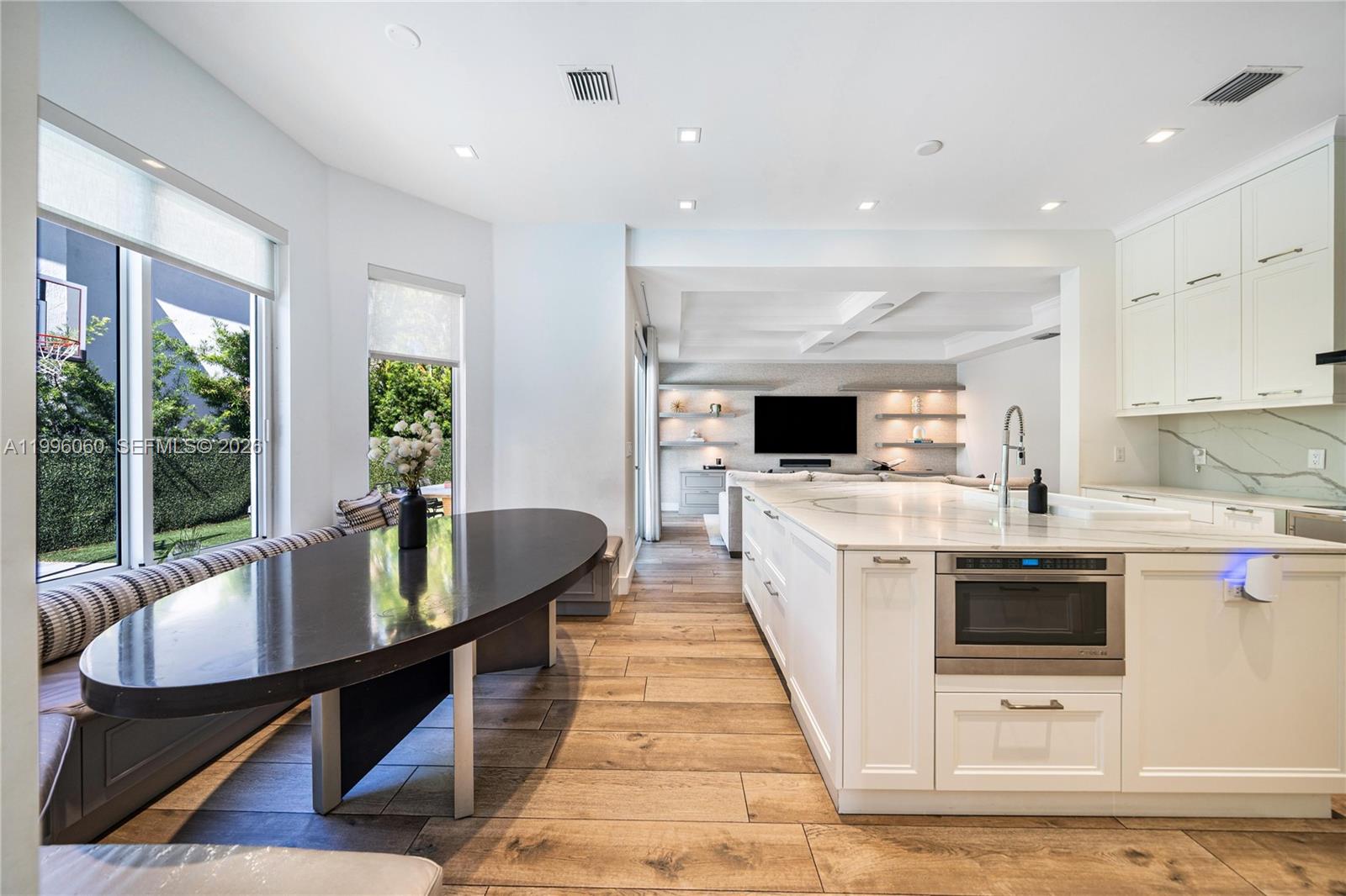 3703 NE 199th St, Aventura, FL, 33180/$2,650,000 4 3703 NE 199th St