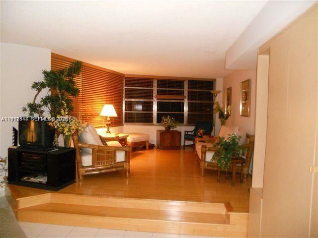 FOUR AMBASSADORS CONDO PH - Residential