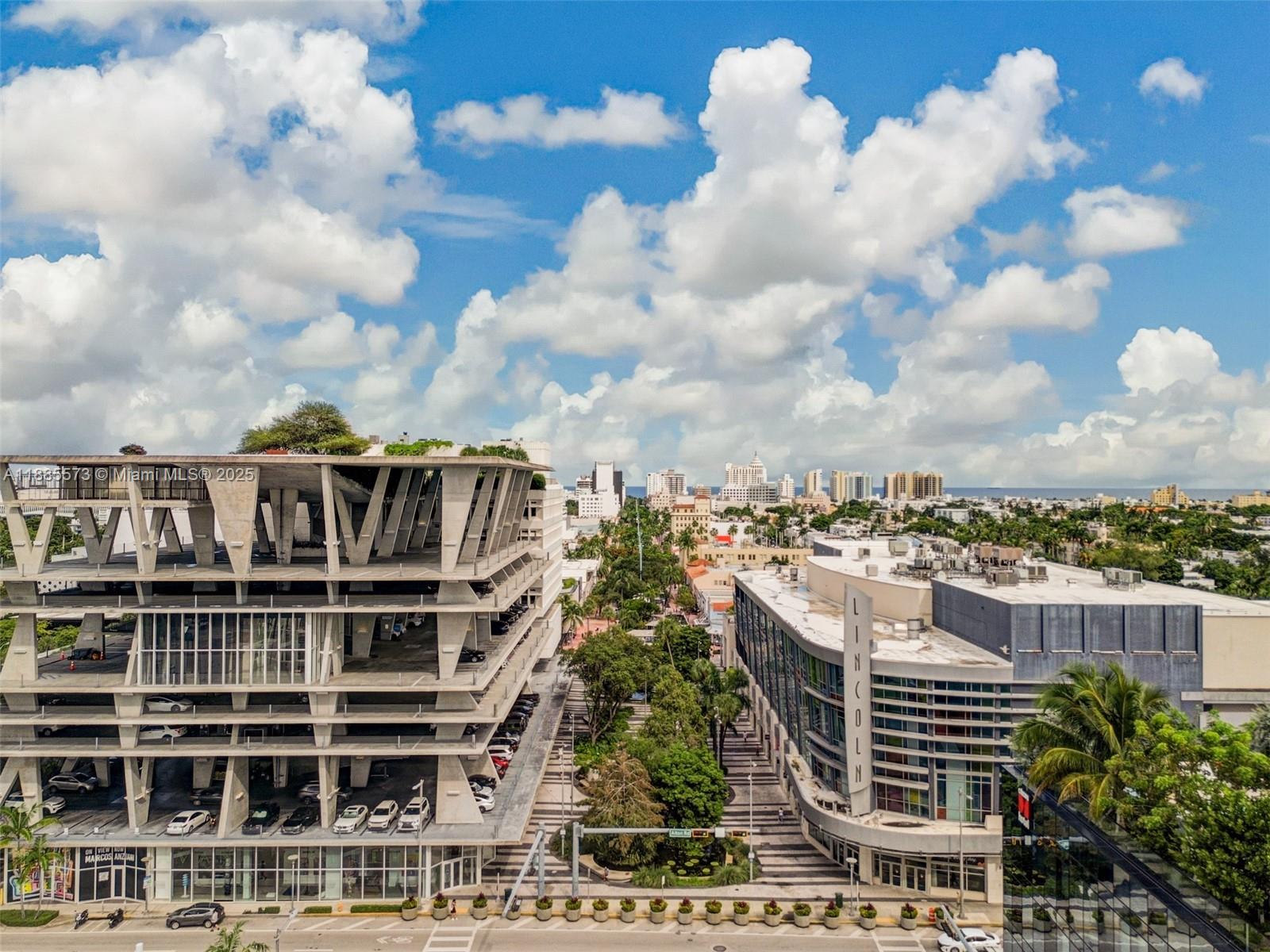 LINCOLN TOWERS CONDO - Residential