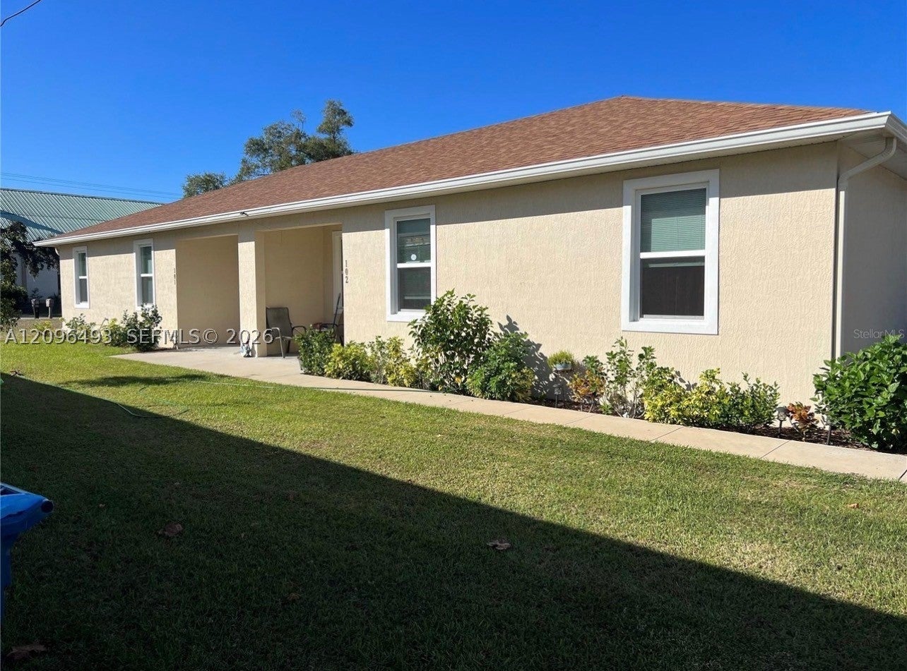 2 W Orange St