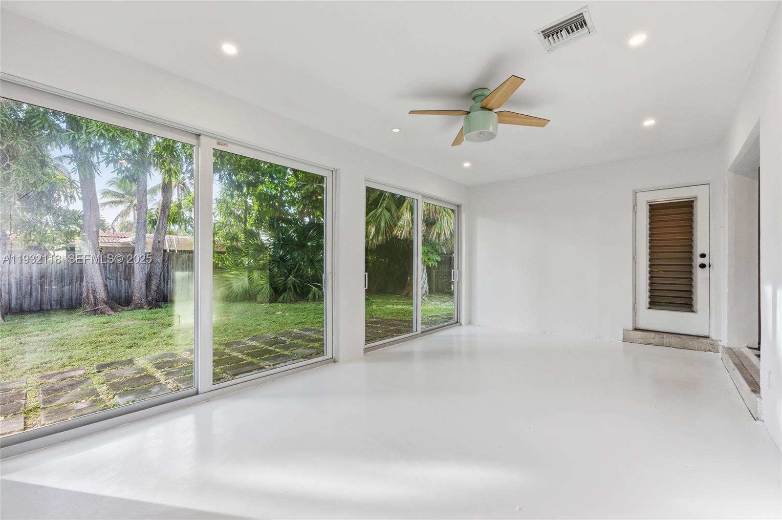 Coral Woods - Residential