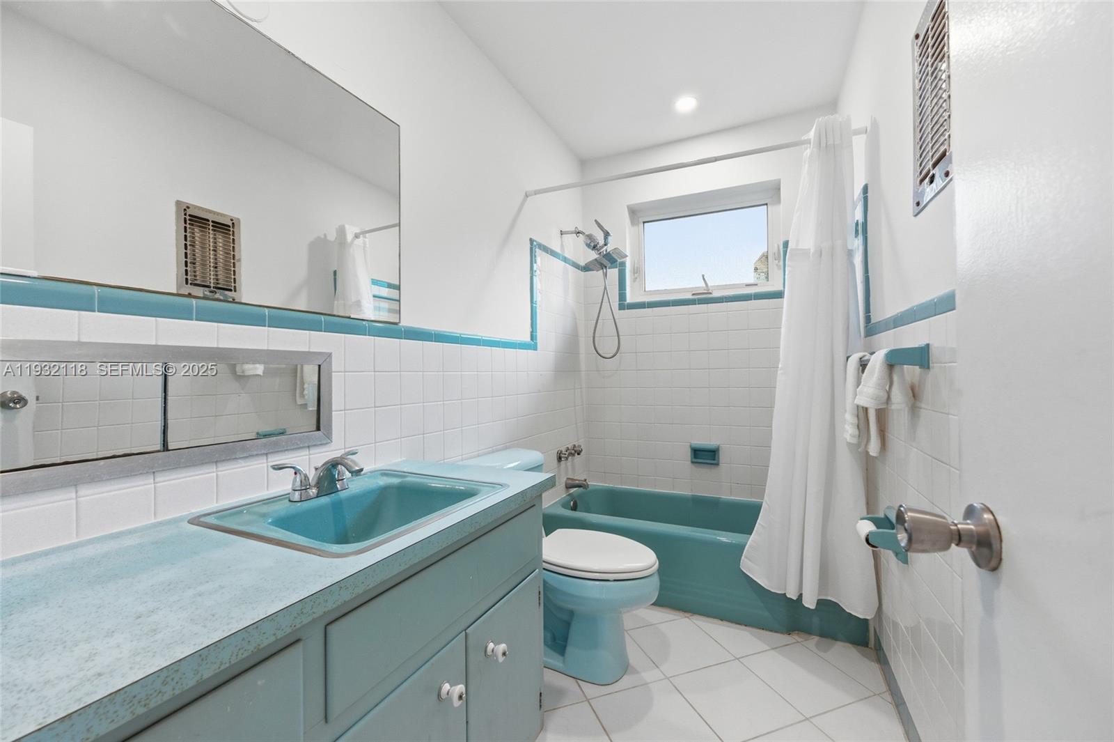 Coral Woods - Residential