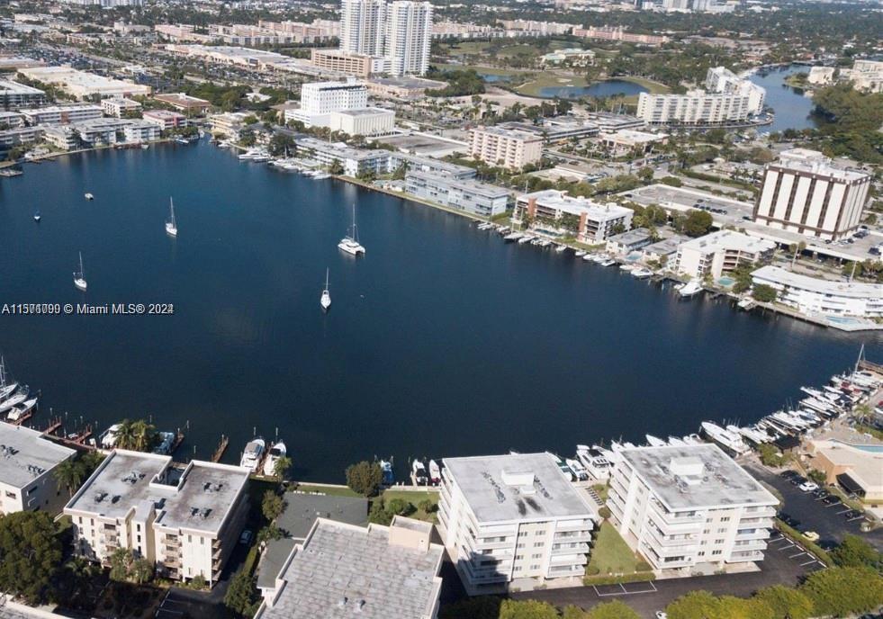 DORSEY ARMS CONDO - Residential