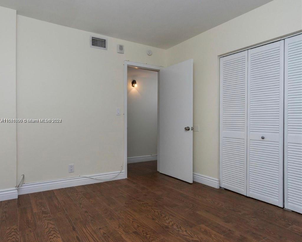 DORSEY ARMS CONDO - Residential