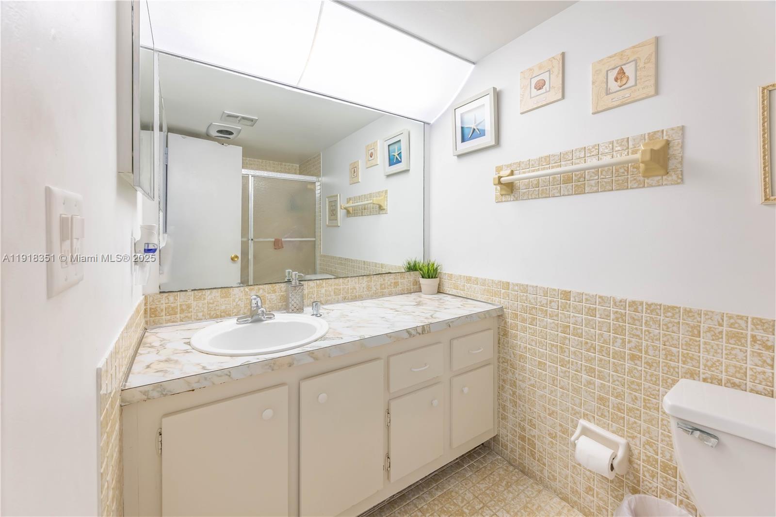 CASTLE APARTMENTS 12 COND - Residential