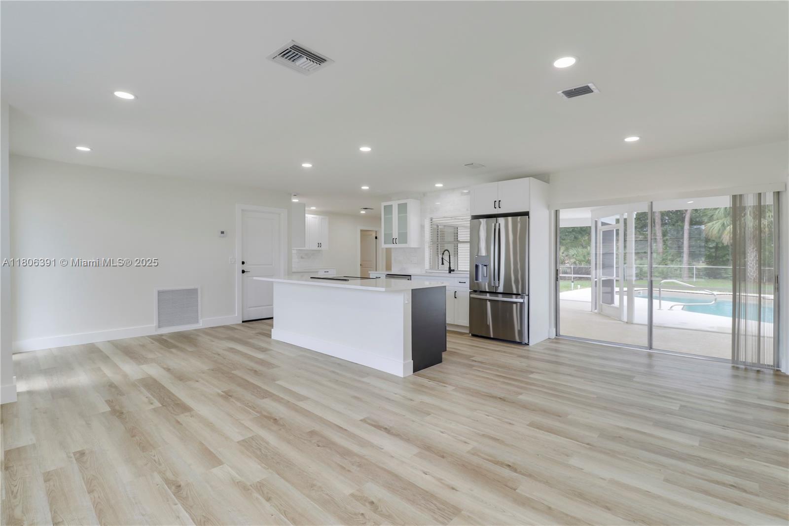 JUPITER OAKS - Residential