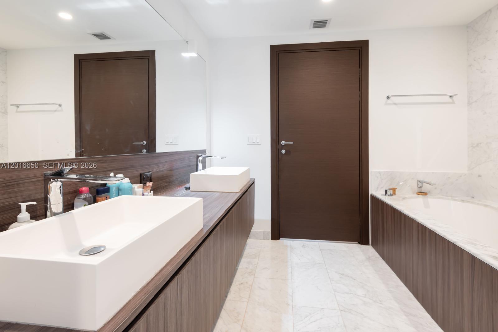 BRICKELL FLATIRON CONDO - Residential