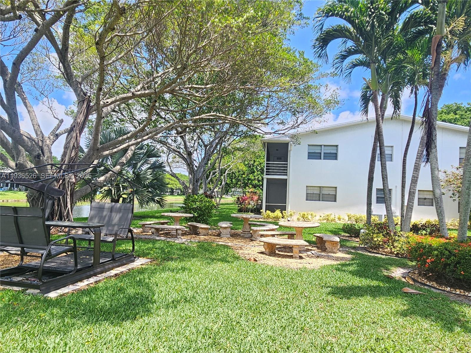 ISLEWOOD C CONDO - Residential