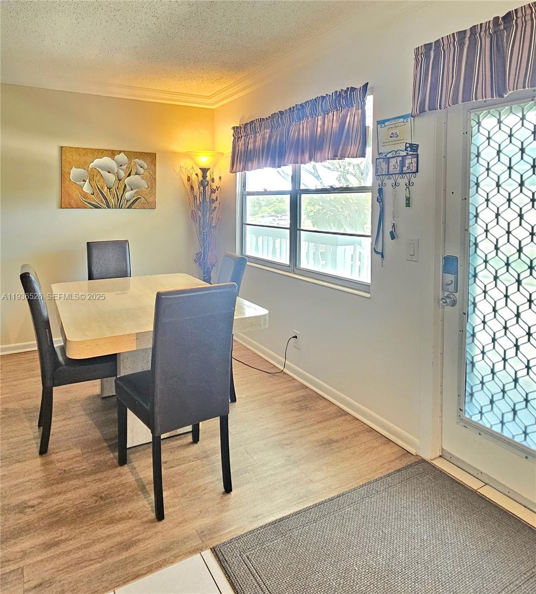 ISLEWOOD C CONDO - Residential