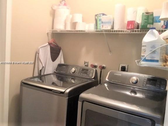 SAVANNAH AT DORAL - Residential