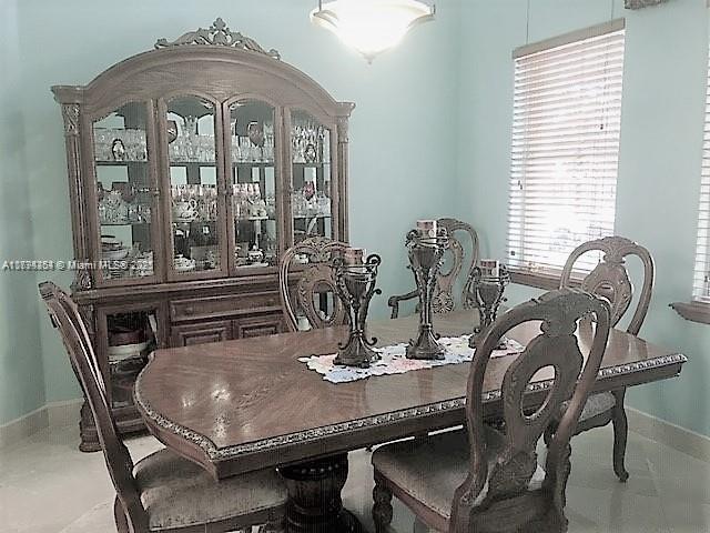 SAVANNAH AT DORAL - Residential