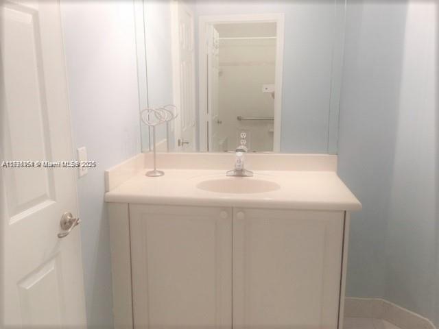 SAVANNAH AT DORAL - Residential