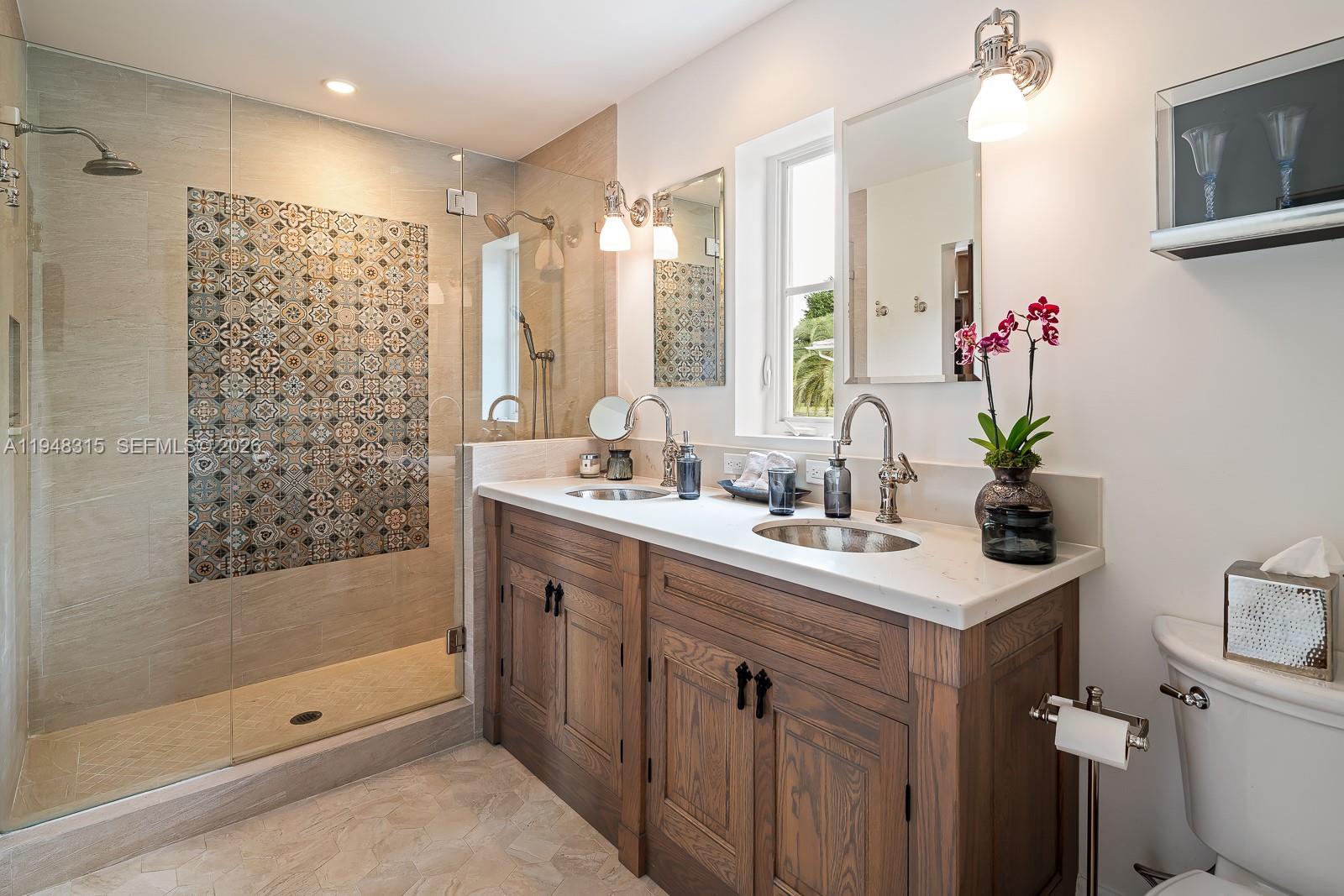 CORAL GABLES SEC E - Residential