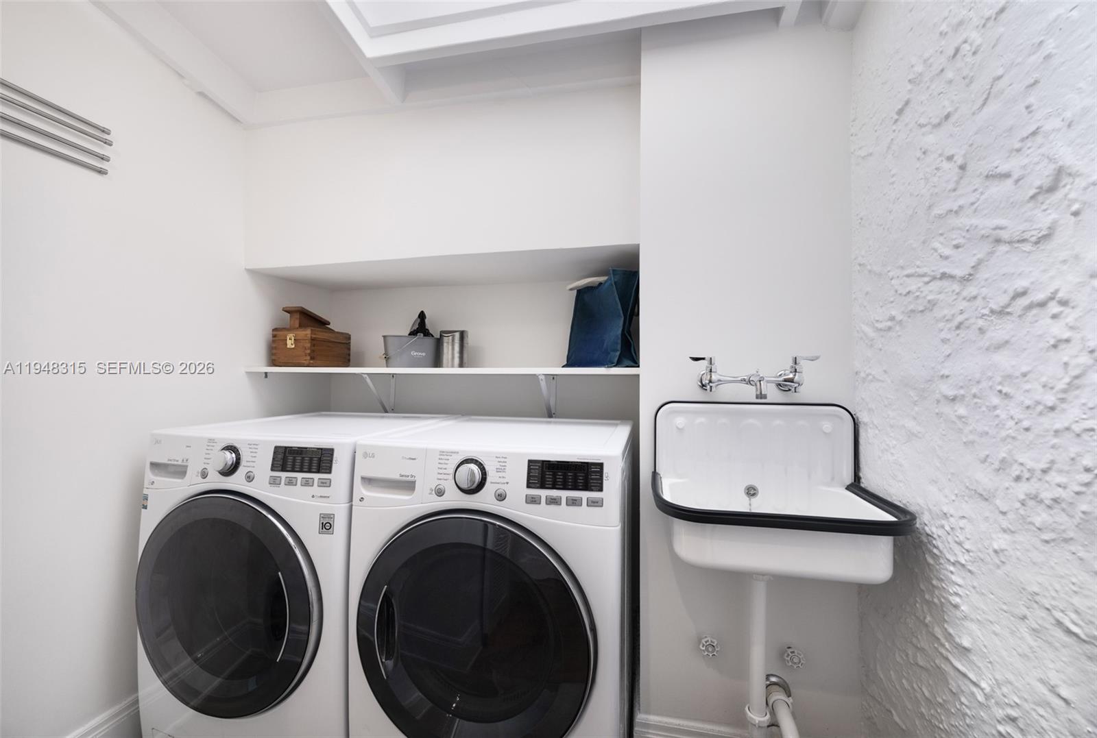 CORAL GABLES SEC E - Residential