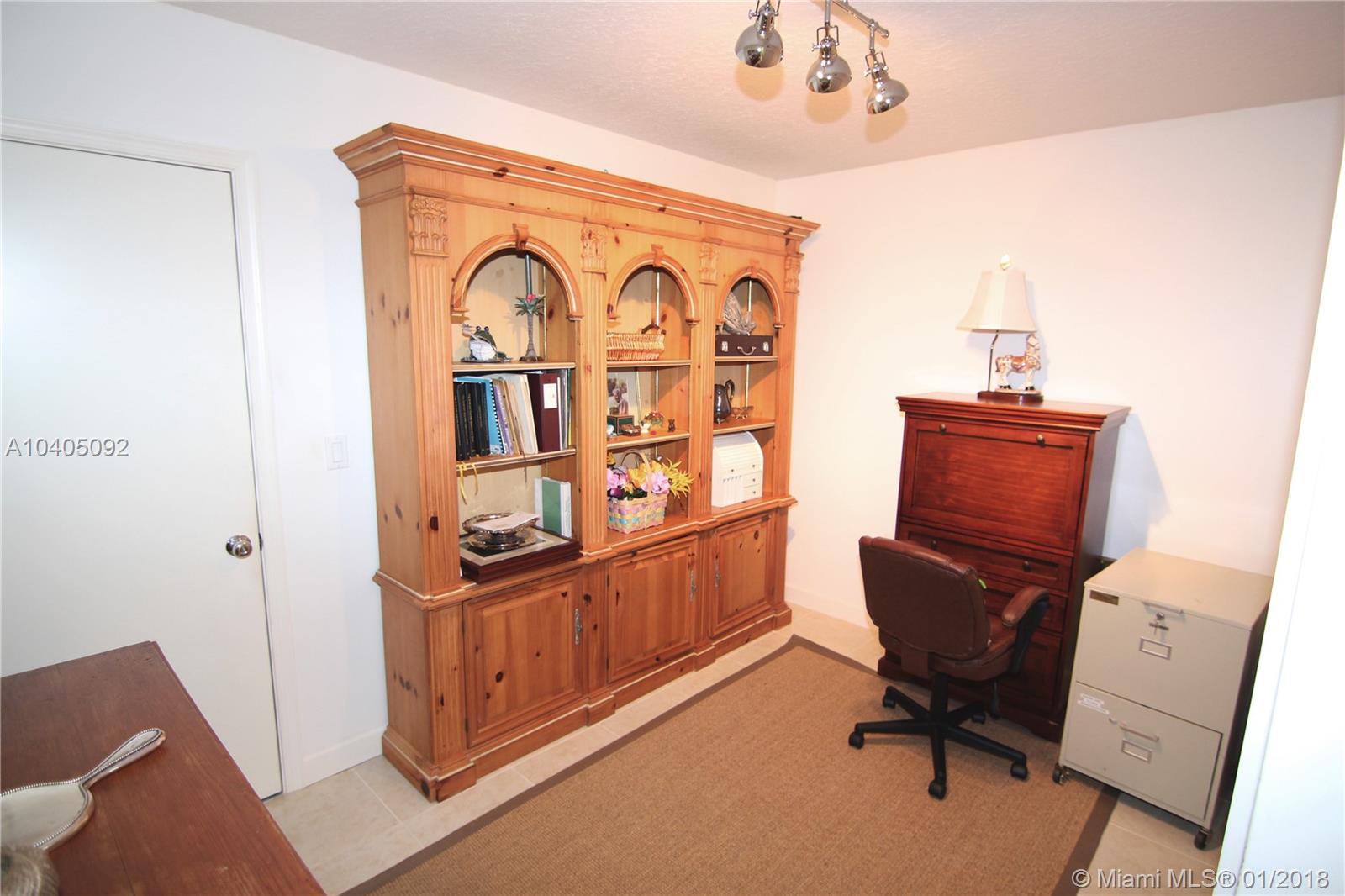 WILLOUGHBY PLAT 8 - Residential