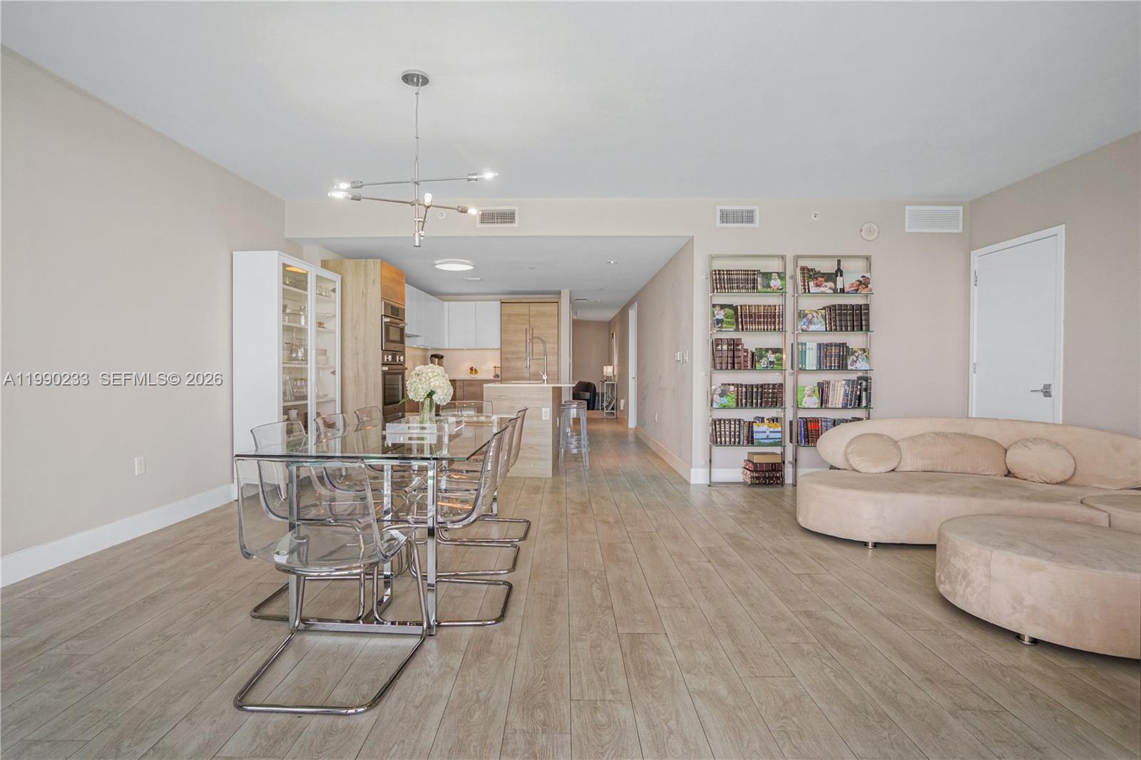 SERENO RESIDENCES - Residential