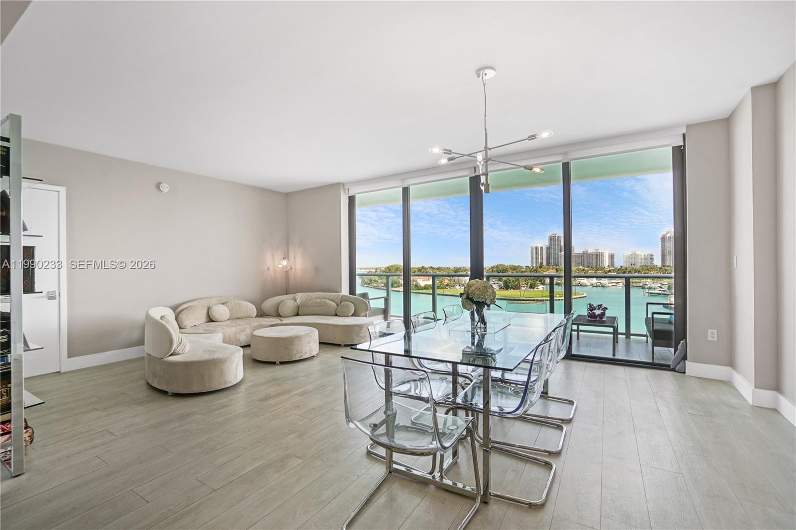 SERENO RESIDENCES - Residential