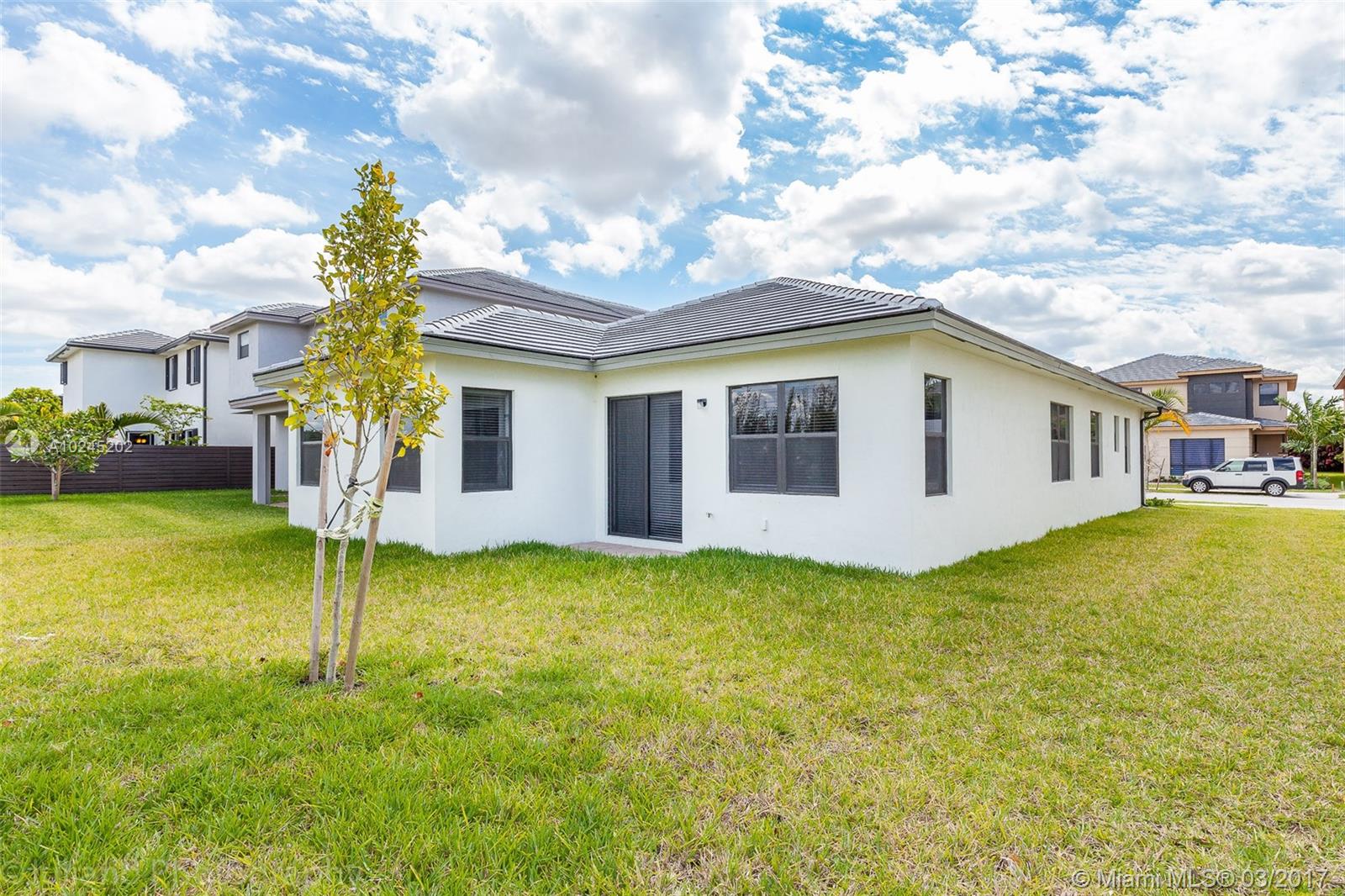 SERENITY/CRESTVIEW WEST - Residential Lease