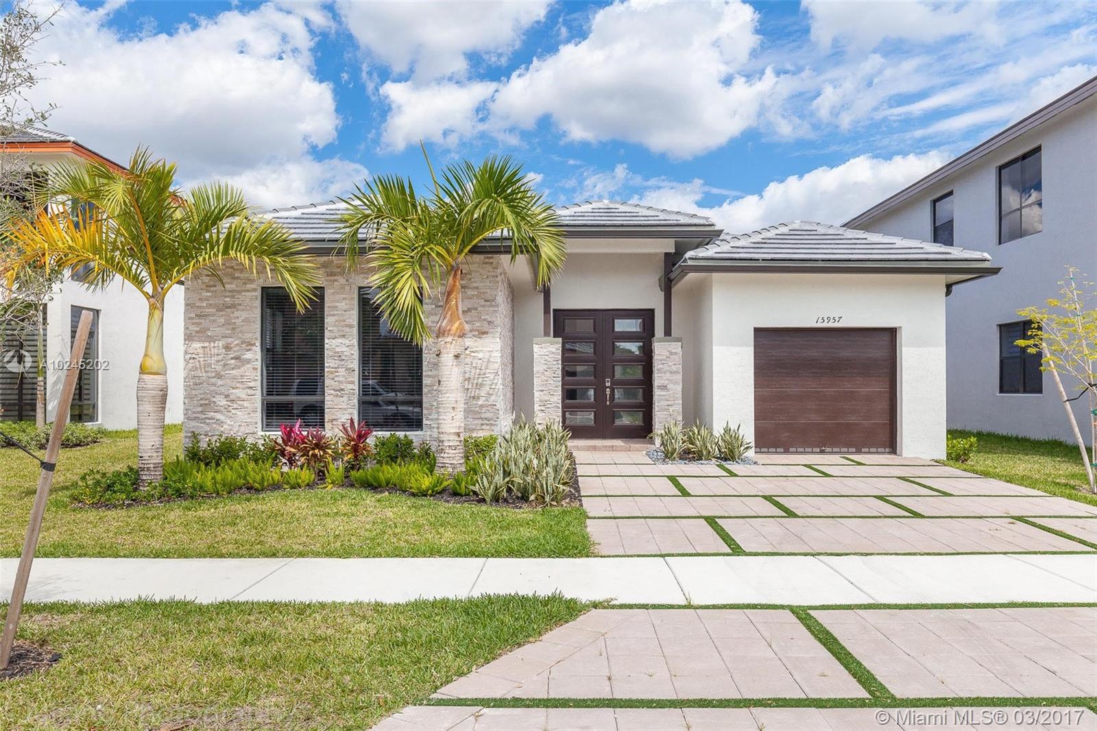 SERENITY/CRESTVIEW WEST - Residential Lease