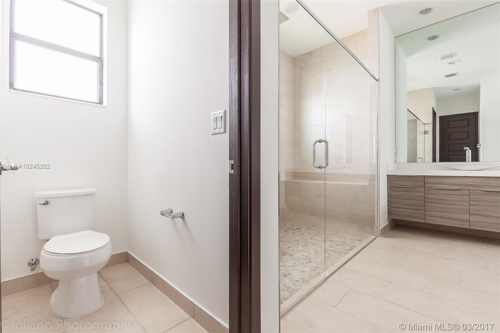 SERENITY/CRESTVIEW WEST - Residential Lease