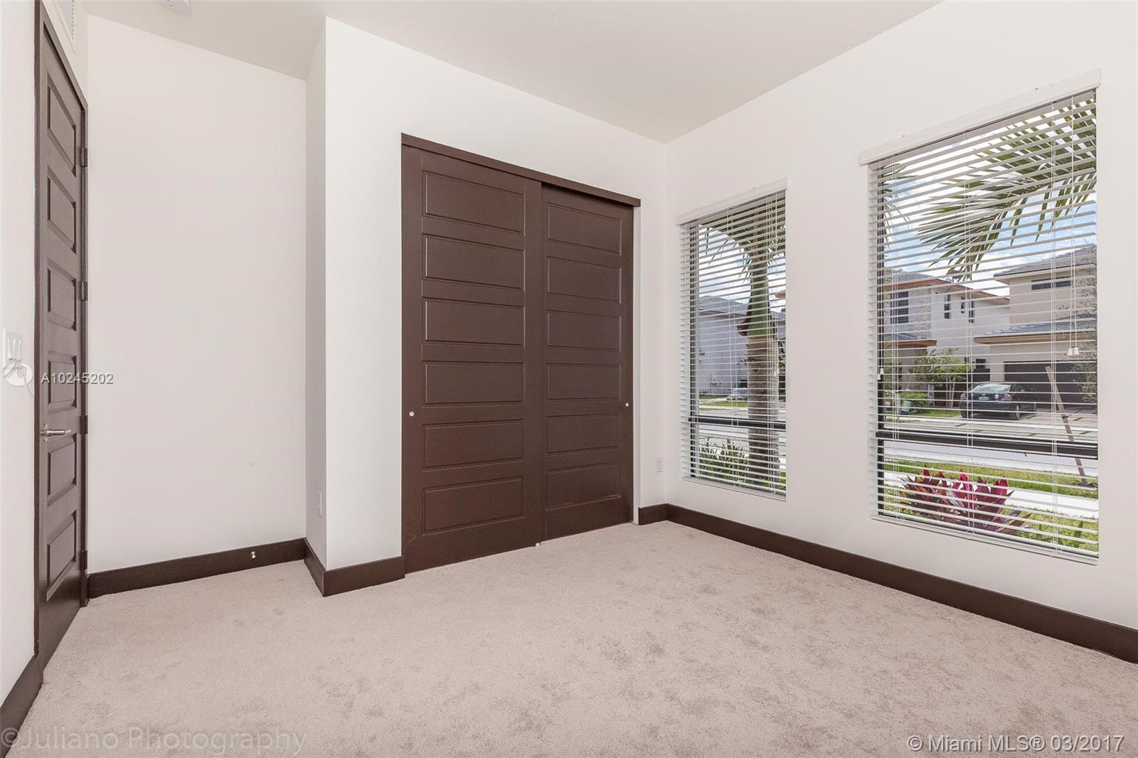 SERENITY/CRESTVIEW WEST - Residential Lease