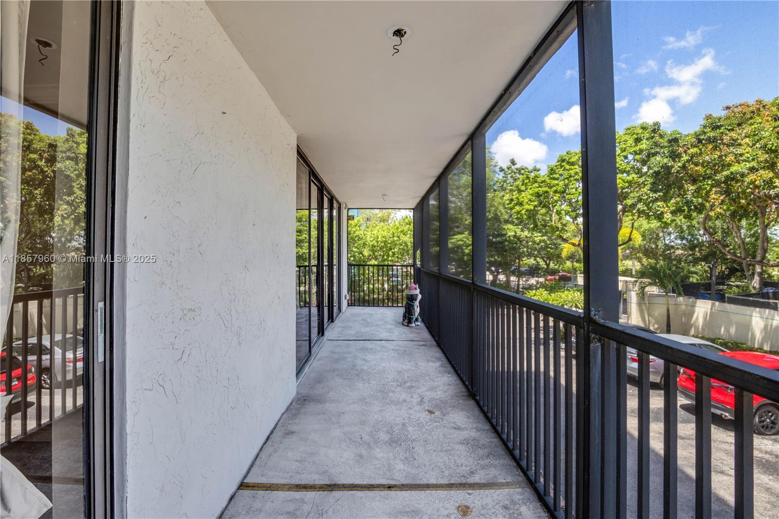 LAKE EMERALD CONDOMINIUM - Residential Lease