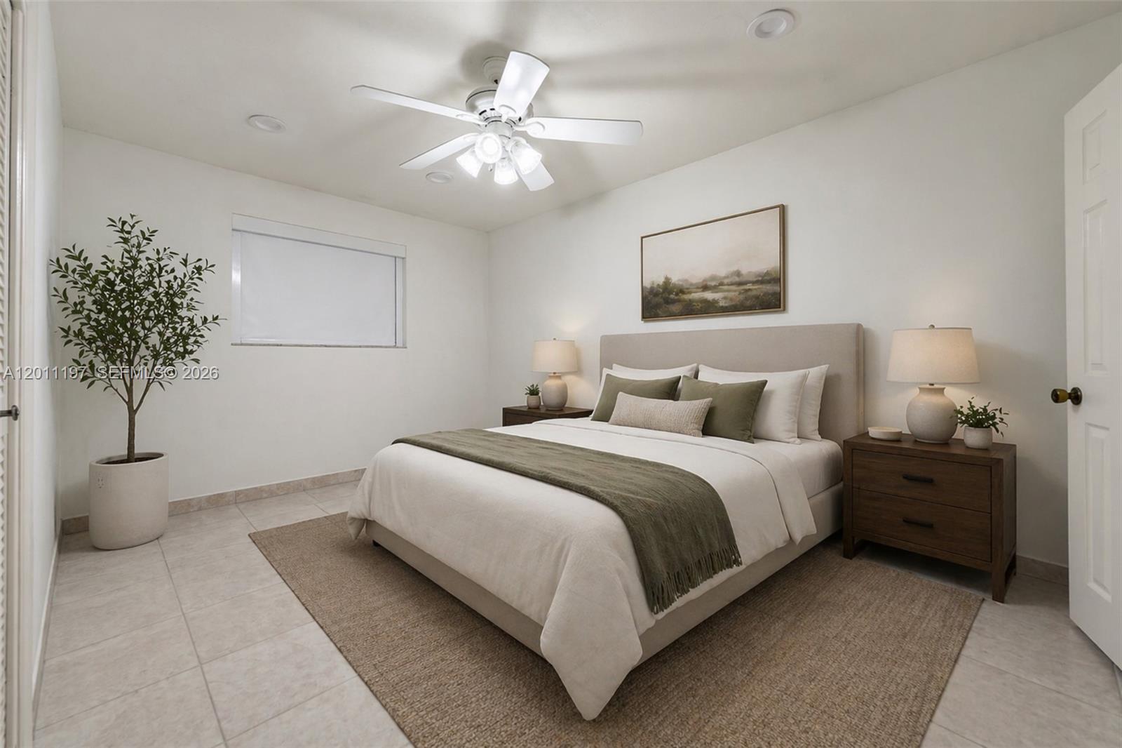 MIAMI LAKES LOCH NESS SEC - Residential