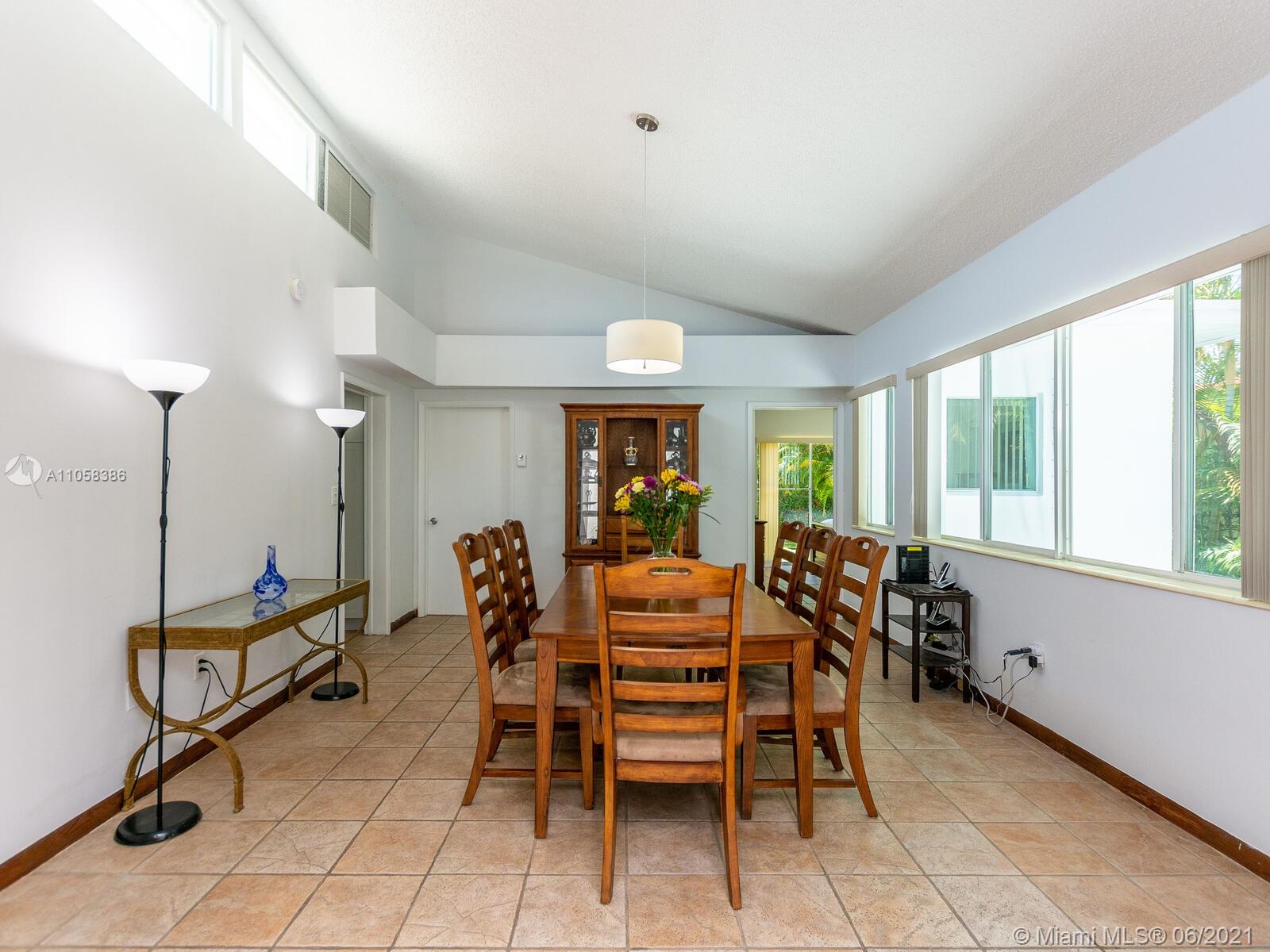 ALTOS DEL MAR NO 5 - Residential