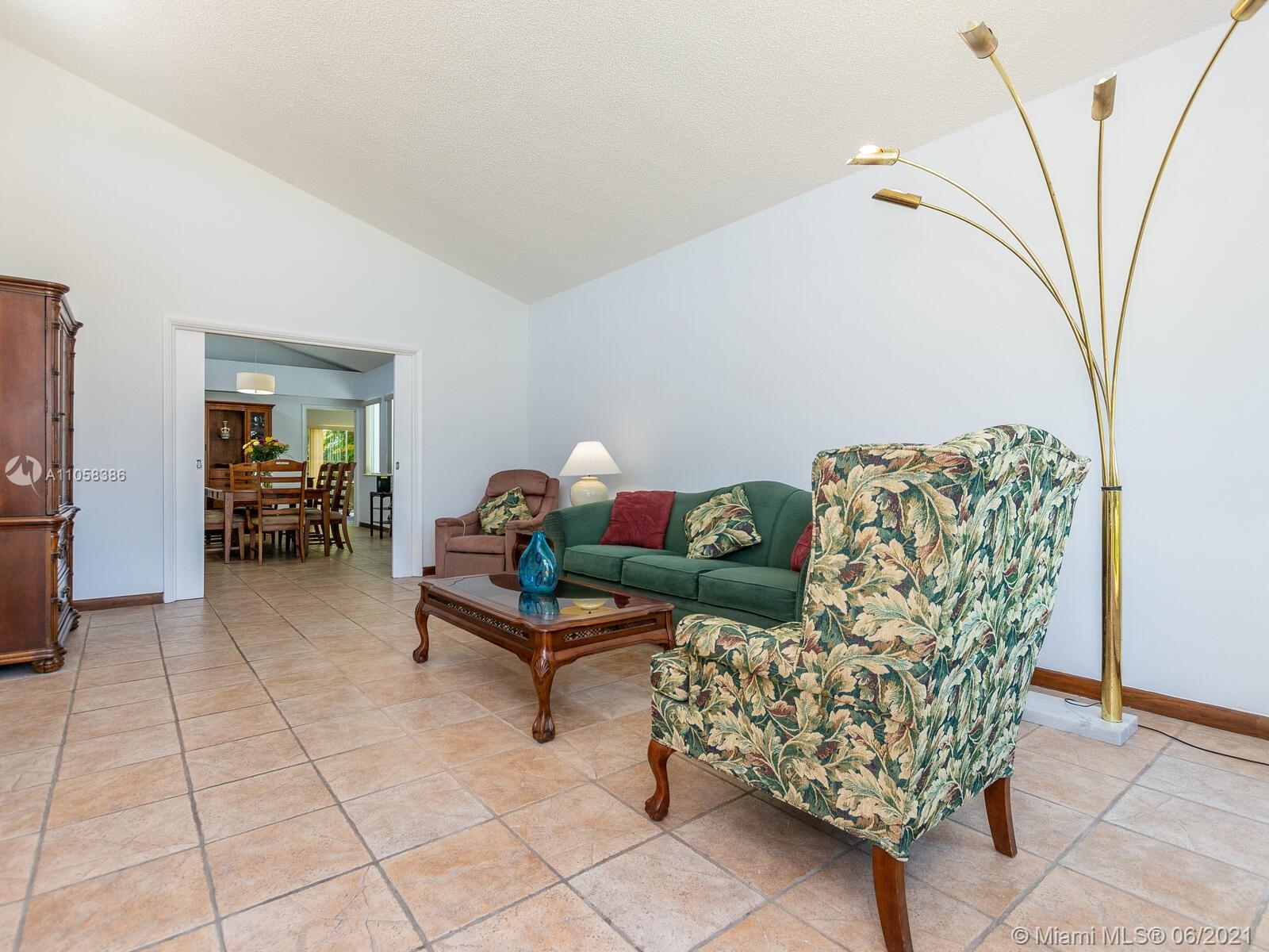 ALTOS DEL MAR NO 5 - Residential