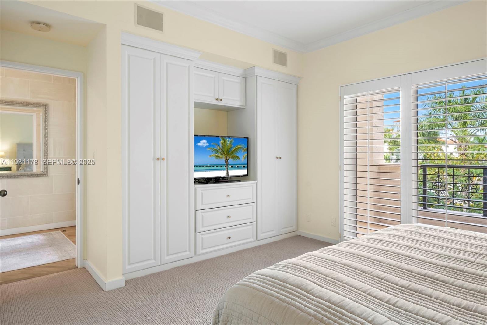 BAYSIDE VILLAGE CONDO - Residential Lease