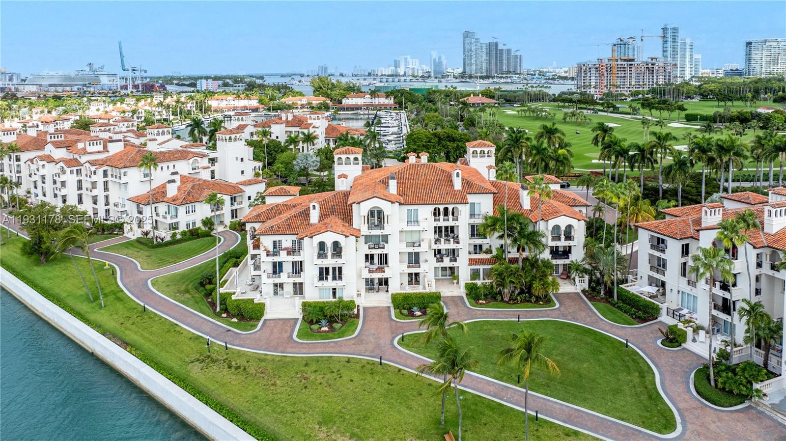 BAYSIDE VILLAGE CONDO - Residential Lease