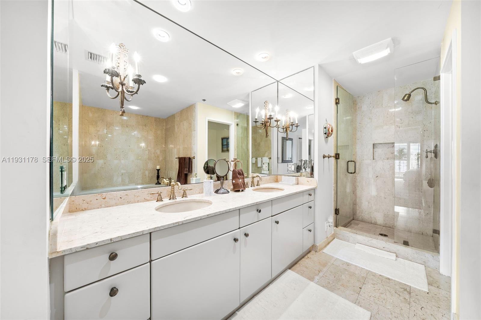 BAYSIDE VILLAGE CONDO - Residential Lease