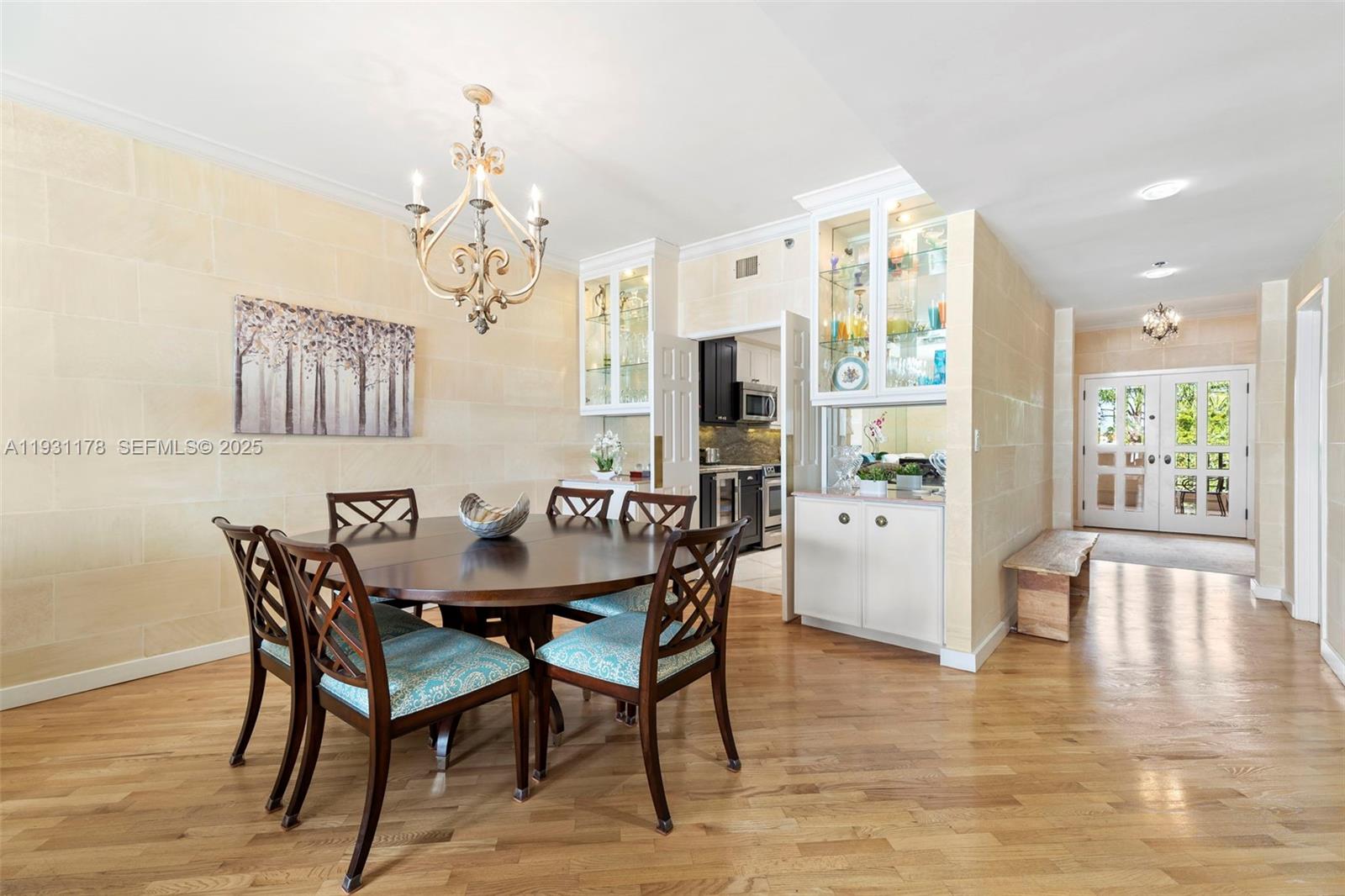 BAYSIDE VILLAGE CONDO - Residential Lease