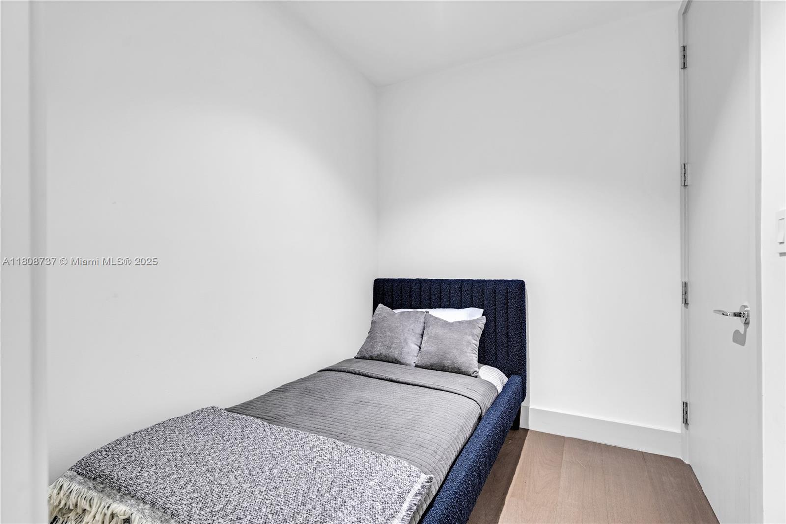 15701 COLLINS CONDO - Residential