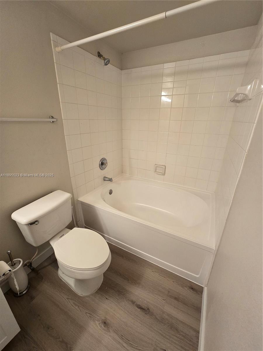 MARQUESA CONDO - Residential Lease