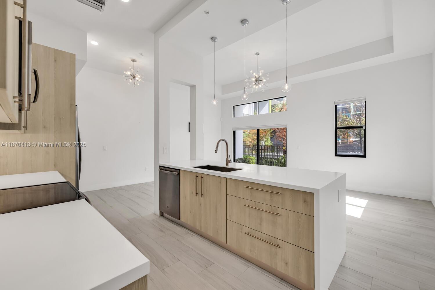 PLANTATION BUSINESS PARK - Residential