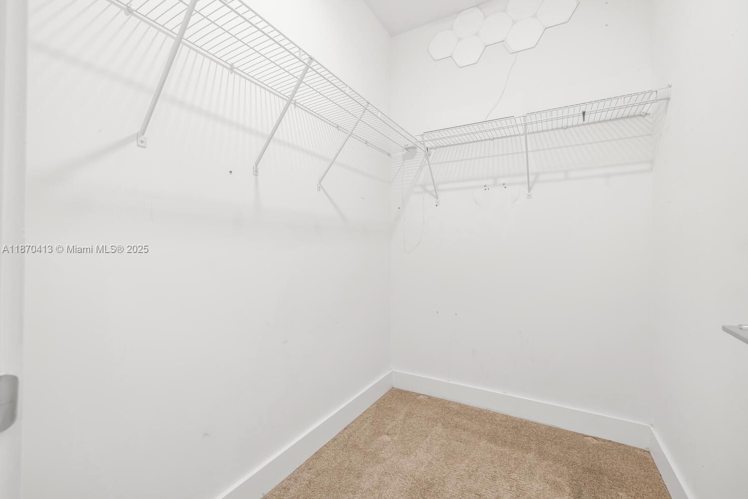 PLANTATION BUSINESS PARK - Residential