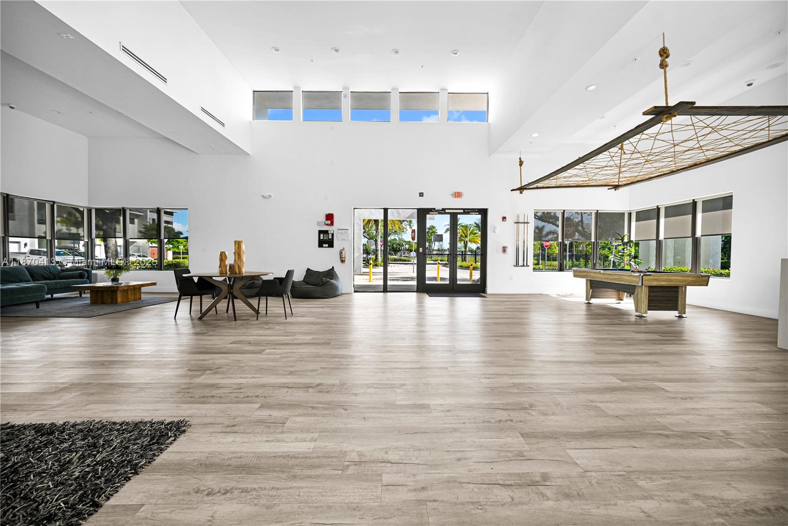 PLANTATION BUSINESS PARK - Residential