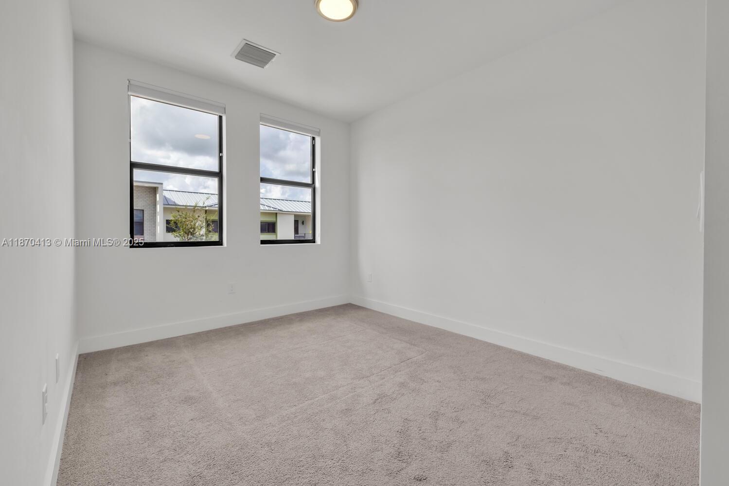 PLANTATION BUSINESS PARK - Residential